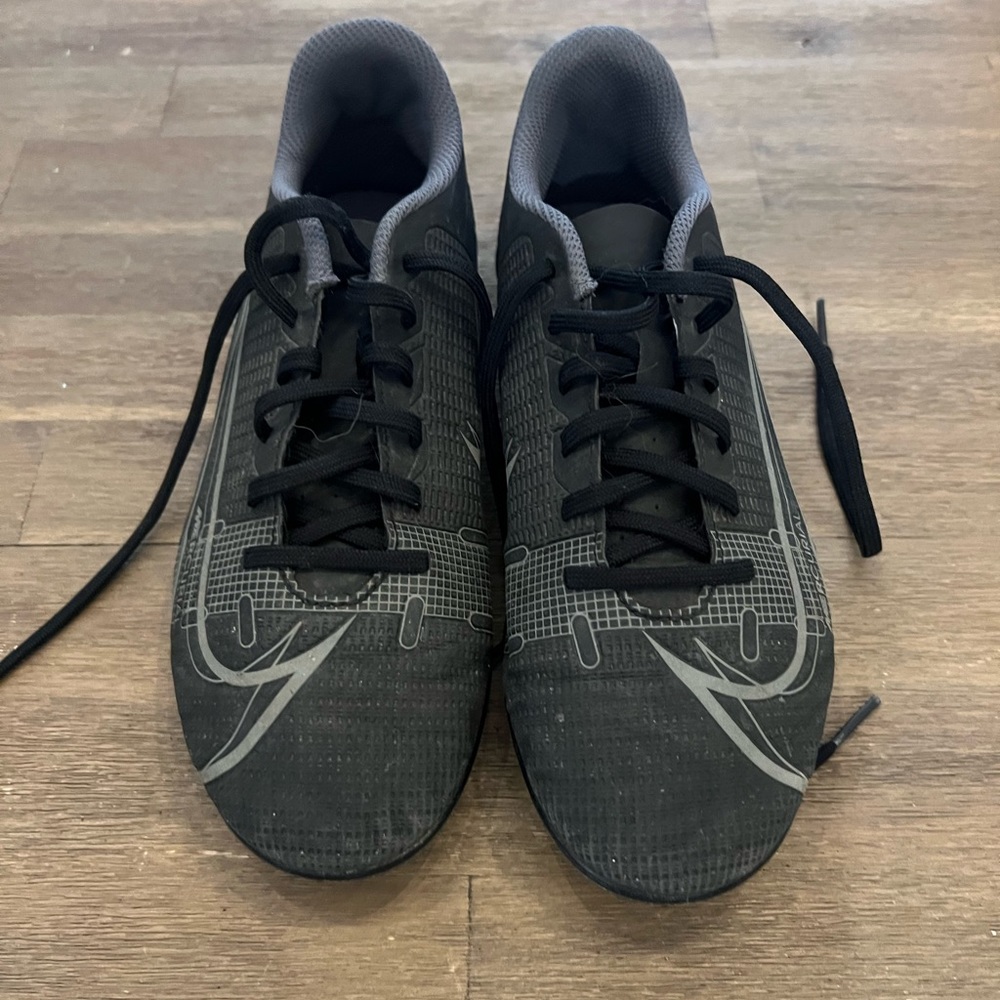 Nike kids soccer cleats